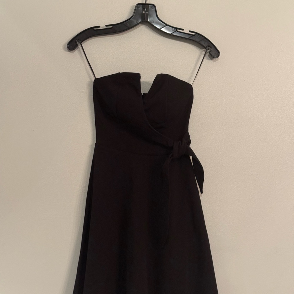 Mi Ami Black Strapless Dress